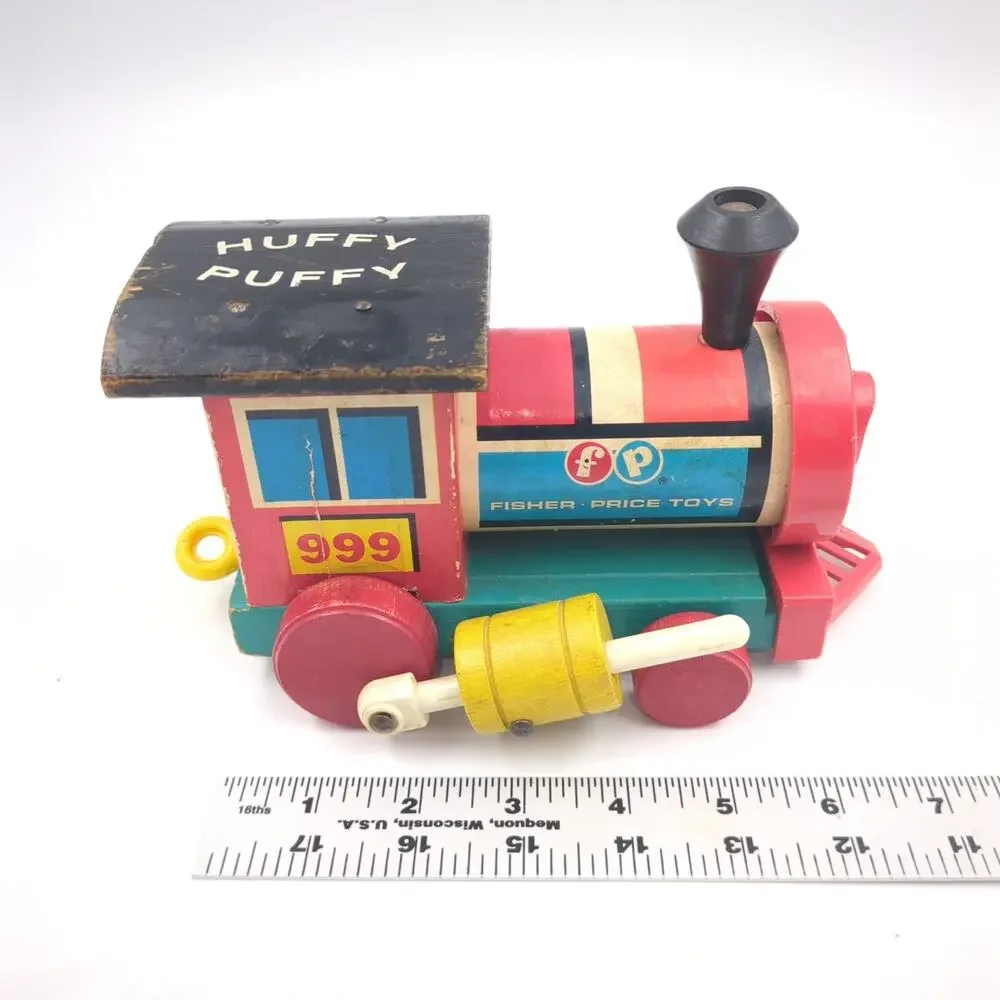 Vintage Fisher-Price #999 Huffy Puffy Pull Toy Train 1963 Wooden Eyes Move